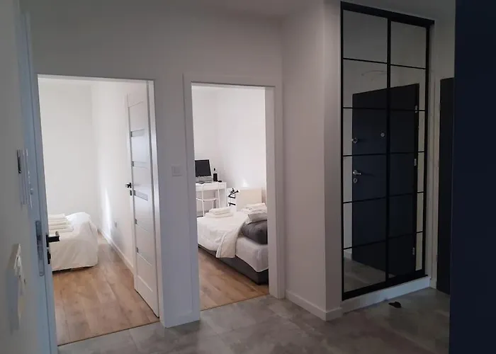 New Wolynska - Przestronny, Z Widokiem, Czysto, Parking, Balkon * Rzeszow